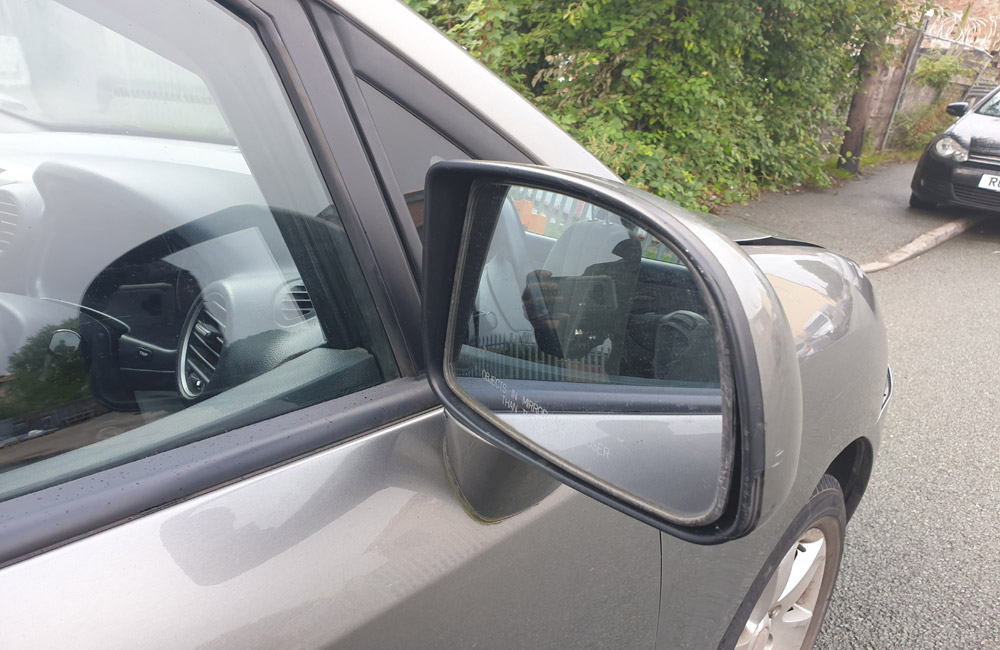 Kia Carens GS CRDI Wing Mirror Drivers